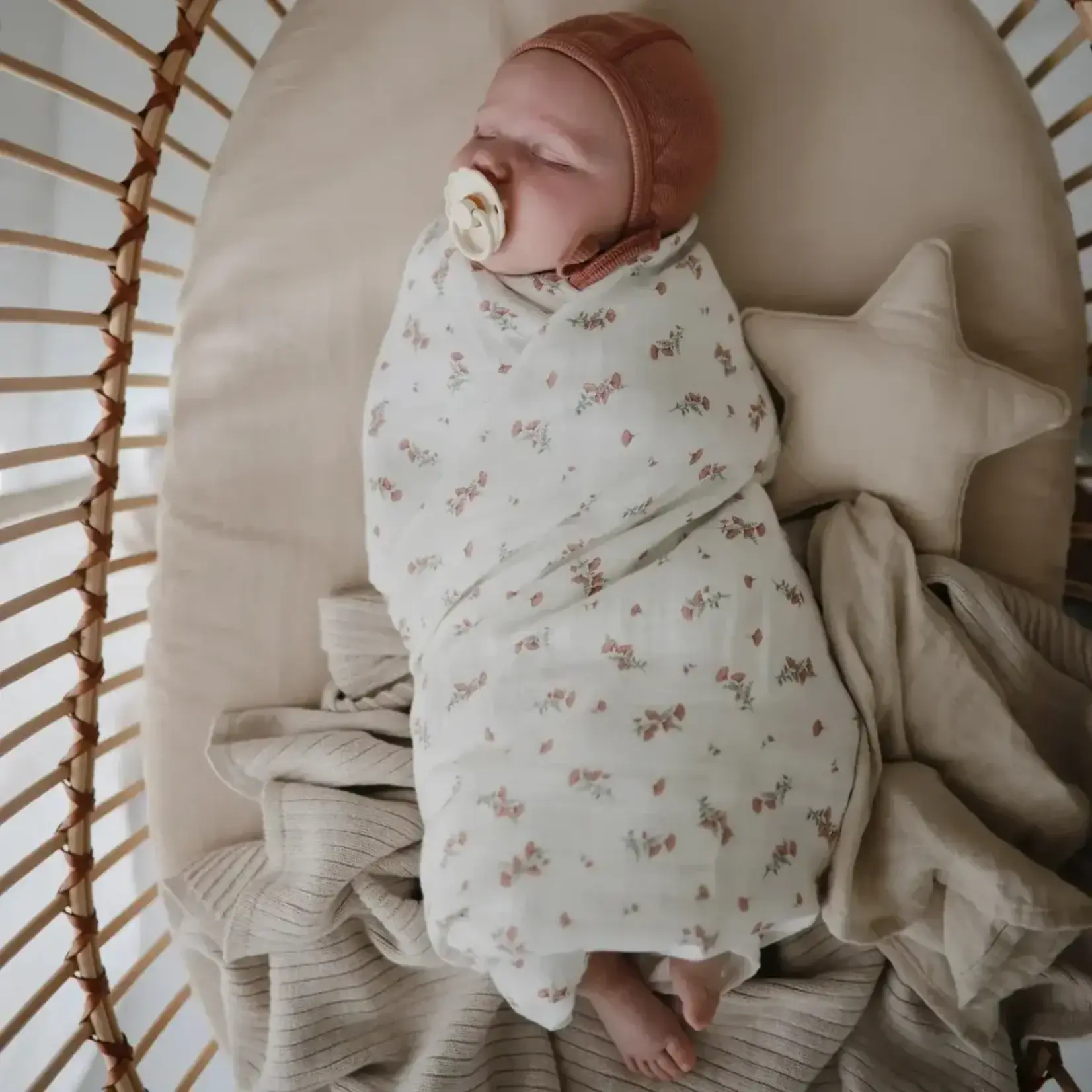 Mushie Mushie - Swaddle - Pink Flower - 120Cm X 120Cm