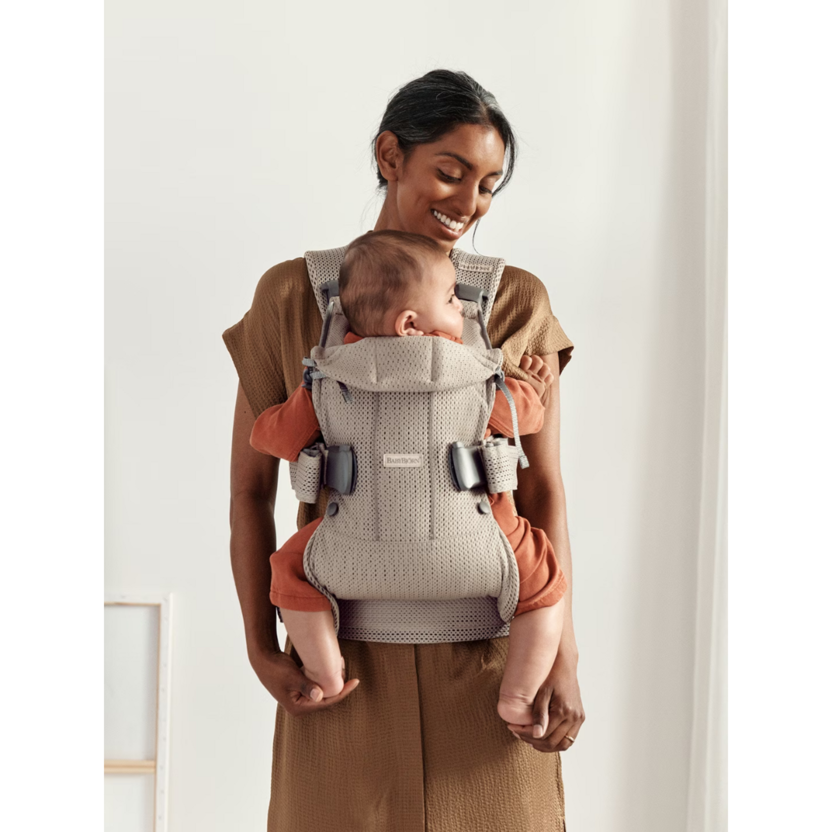 Babybjorn BabyBjorn - Draagzak One Air 3D Mesh Grijs beige