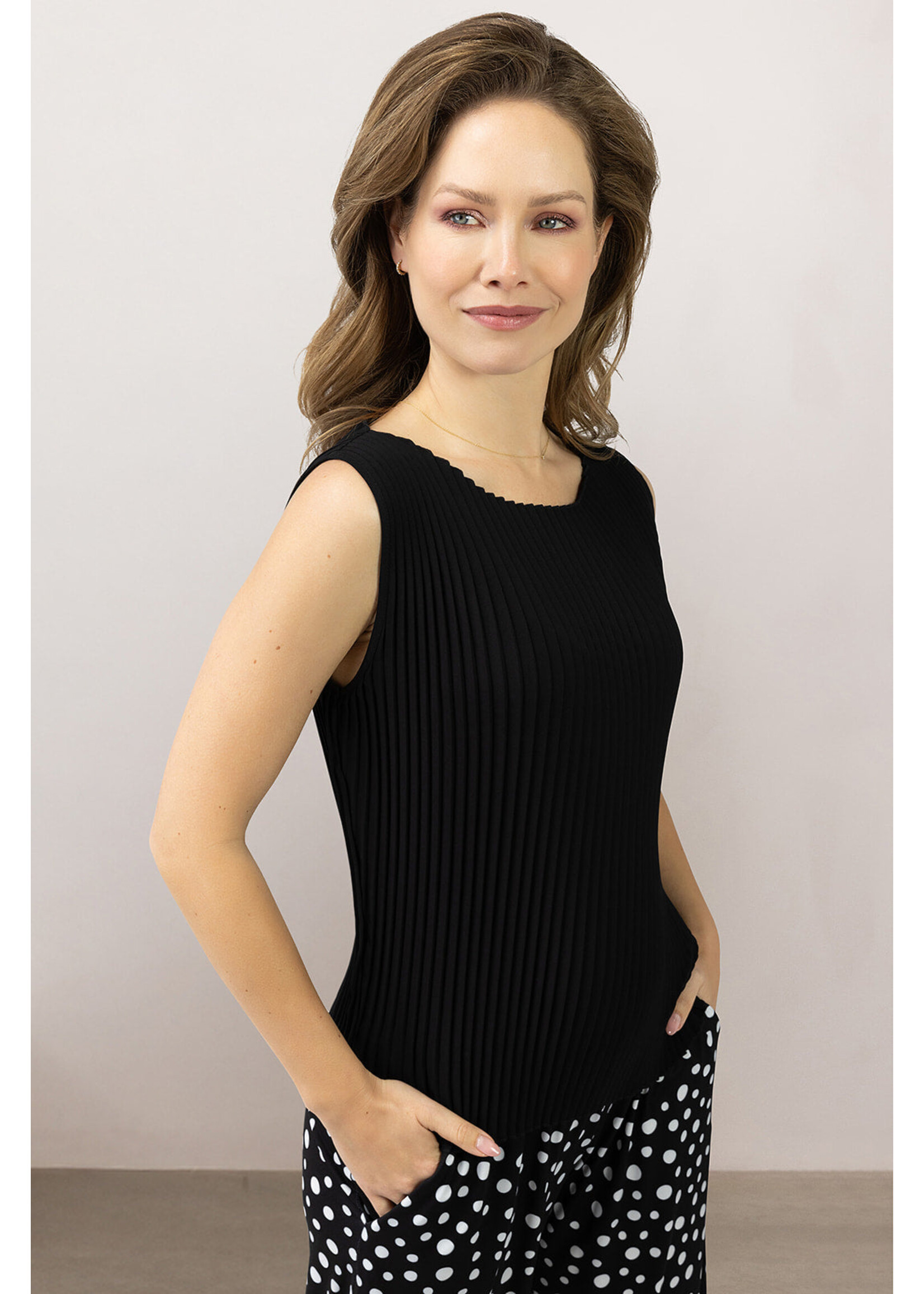 LABEL DOT LABEL DOT MEREL 2515007