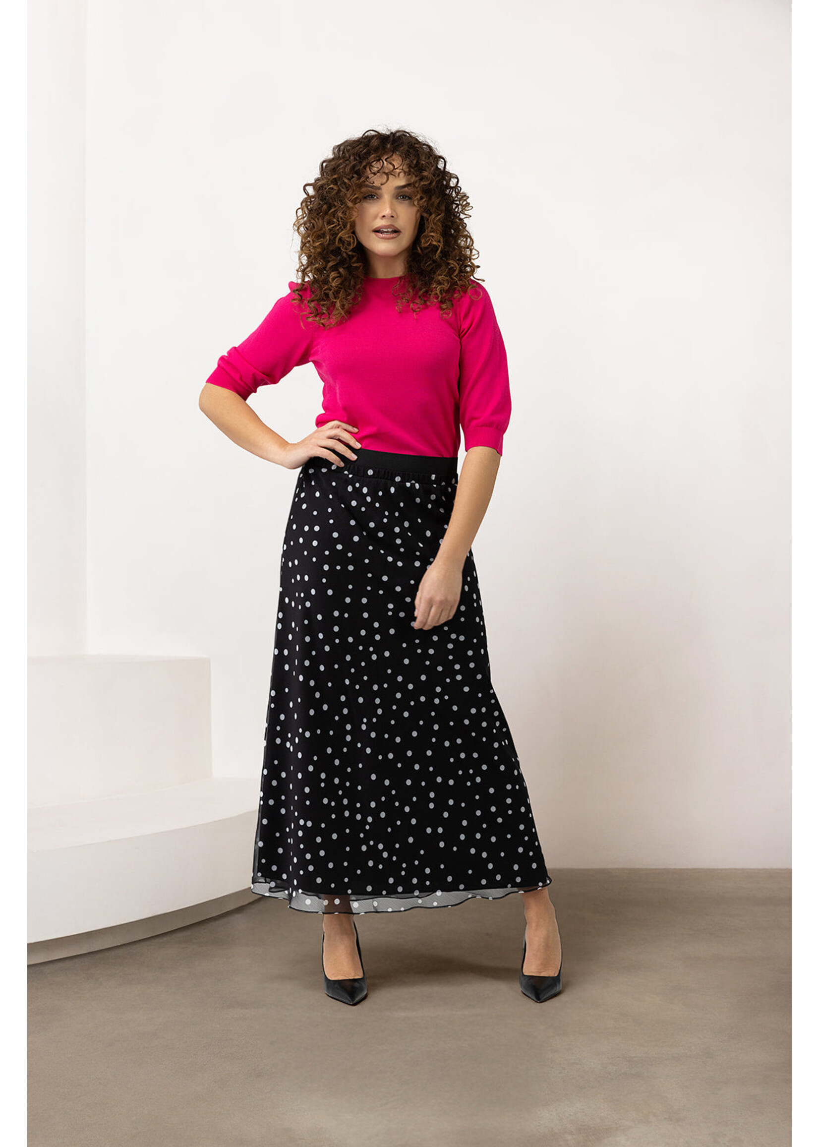 LABEL DOT LABEL DOT NIXON 2516011