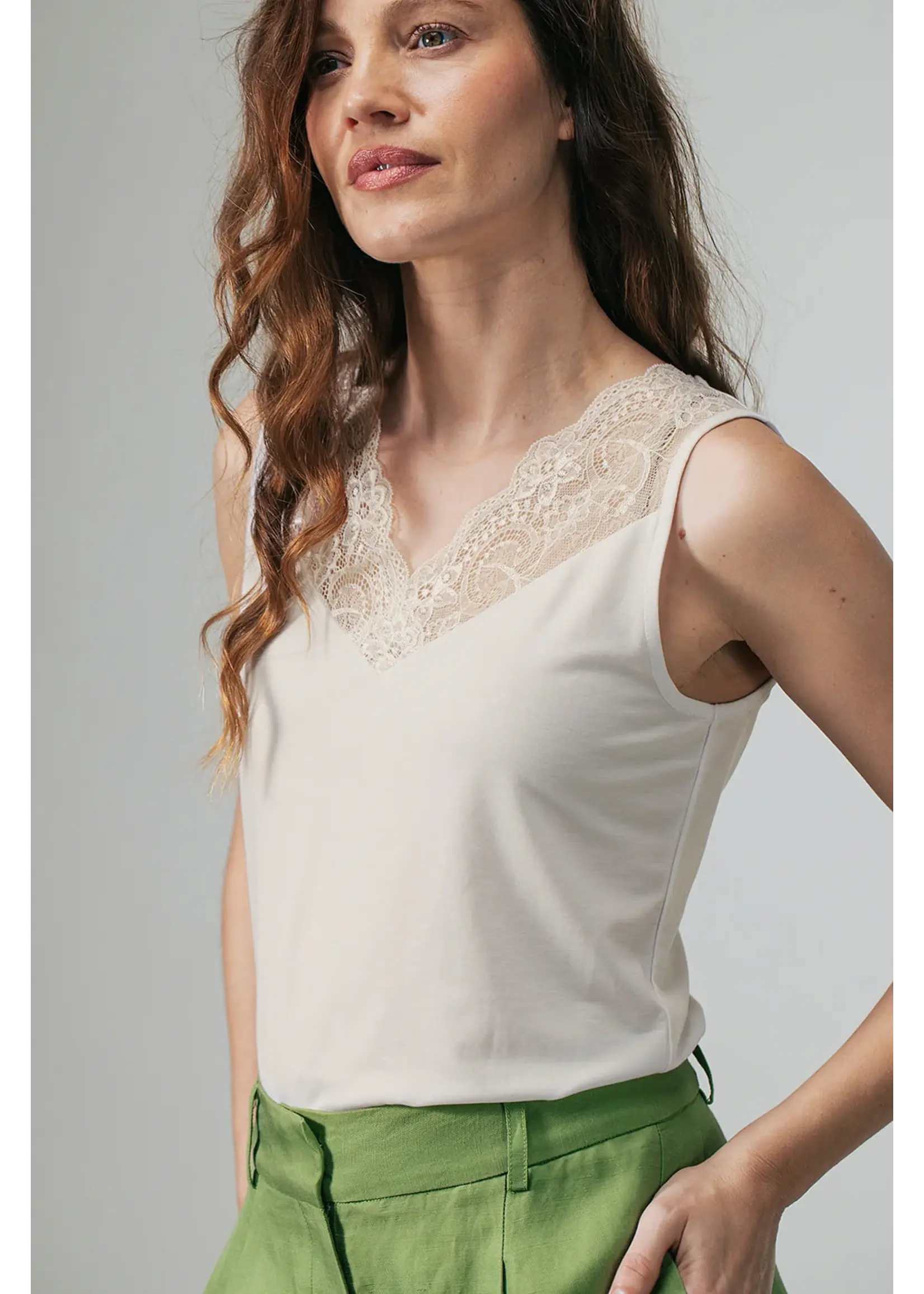 LABEL DOT LABEL DOT MAX 2615008