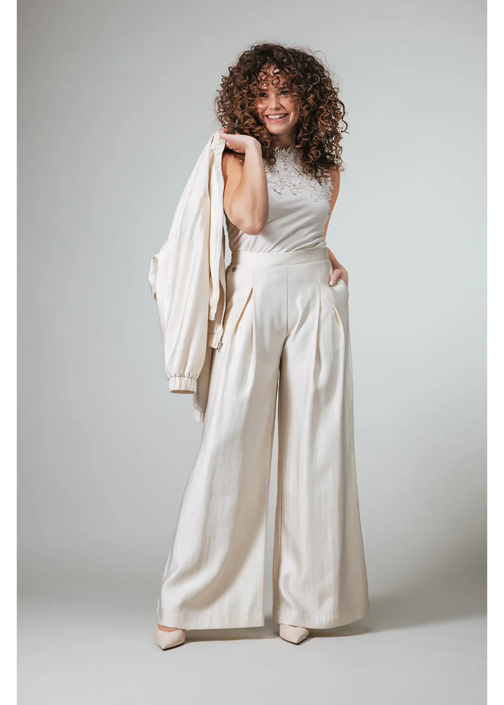 LABEL DOT LABEL DOT REMILA 2618020