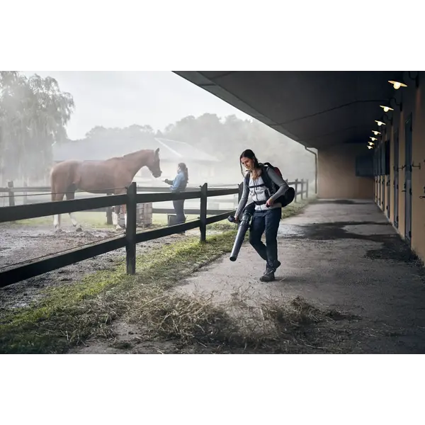 Husqvarna HUSQVARNA 340iBT RUGGEDRAGEN ACCU BLADBLAZER