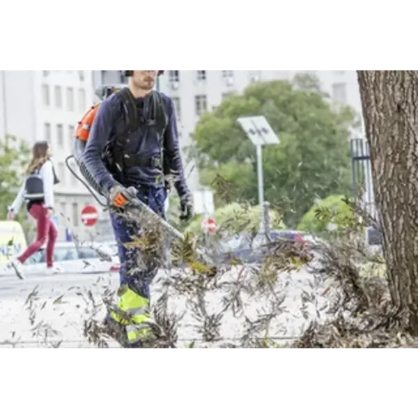 Husqvarna HUSQVARNA 360BT RUGGEDRAGEN BLADBLAZER