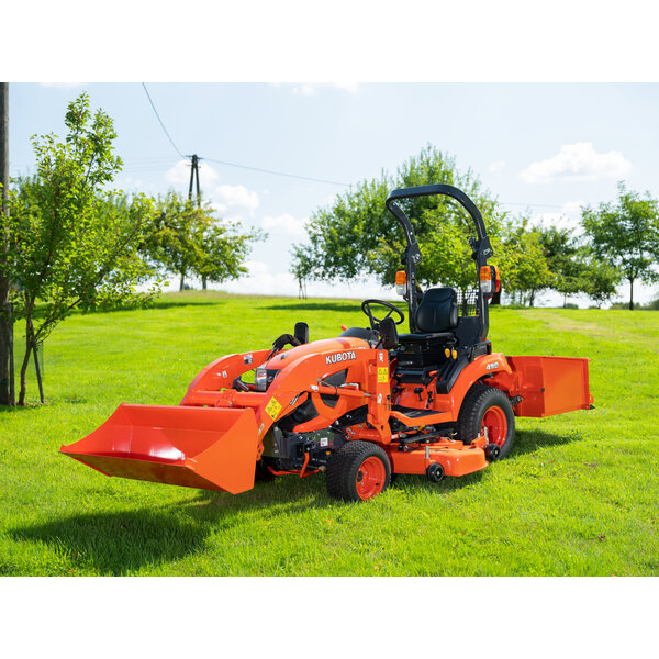 Kubota KUBOTA BX261DV MET MIDDENMAAIDEK 152 CM  - BASIS UITVOERING