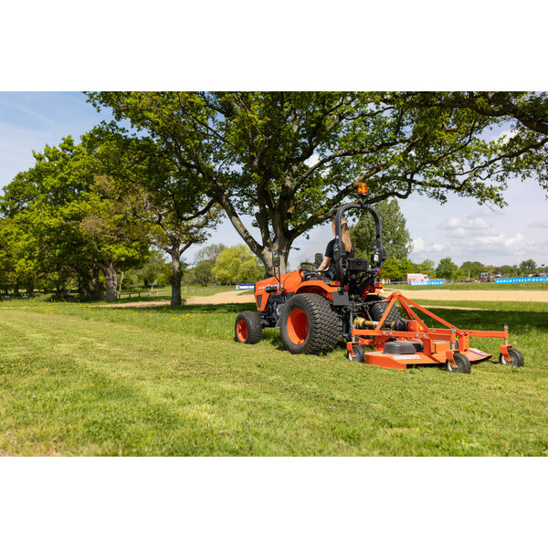 Kubota Kubota EK1-261 - 26PK - BASIS UITVOERING - LANDBOUWBANDEN  MET VOORLADER