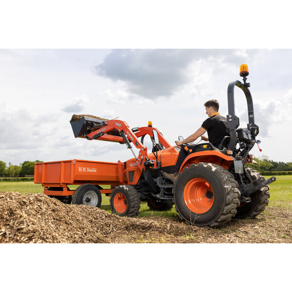 Kubota Kubota EK1-261 - 26PK - BASIS UITVOERING - LANDBOUWBANDEN  MET VOORLADER