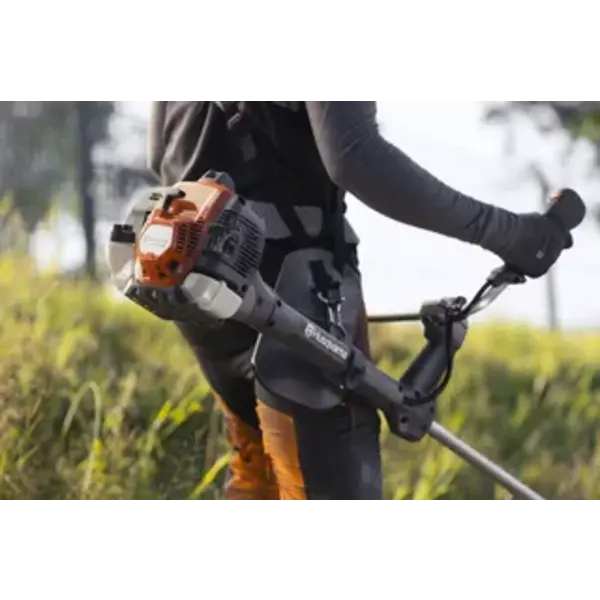 Husqvarna 535 RXT TRIMMY EN MES, incl. DRAAGTUIG