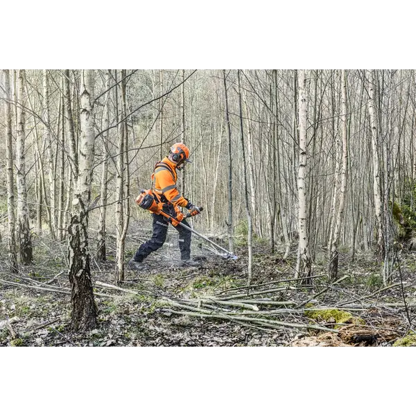 Husqvarna HUSQVARNA 545FXT AutoTune INCL. ZAAGBLAD EN DRAAGTUIG