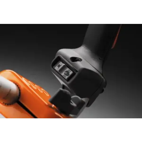 Husqvarna HUSQVARNA 545FXT AutoTune INCL. ZAAGBLAD EN DRAAGTUIG