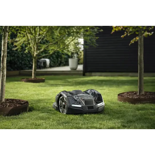 Husqvarna AUTOMOWER® 405XE NERA (excl. krammen en draad)
