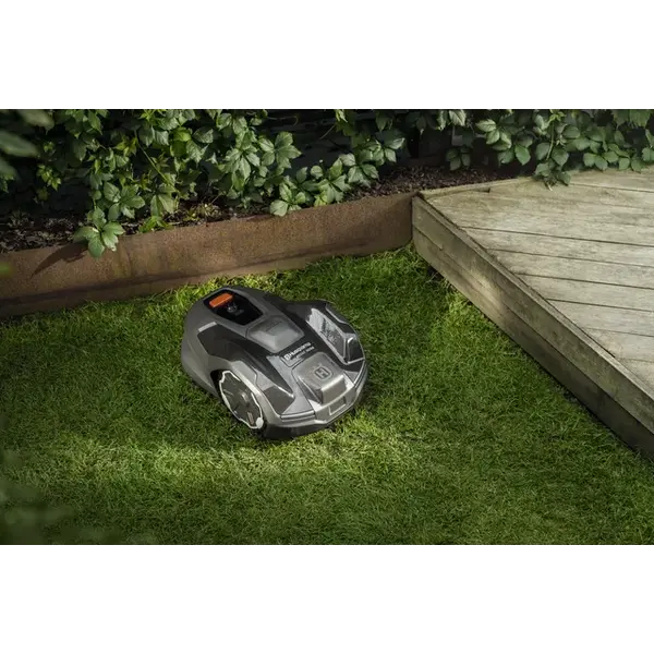 Husqvarna AUTOMOWER® 405XE NERA (excl. krammen en draad)