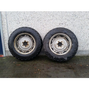 Goodyear 13.6R28 GAZONBANDENSET