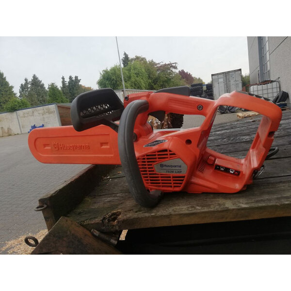Husqvarna Husqvarna T536 LIXP 12" ACCUZAAG
