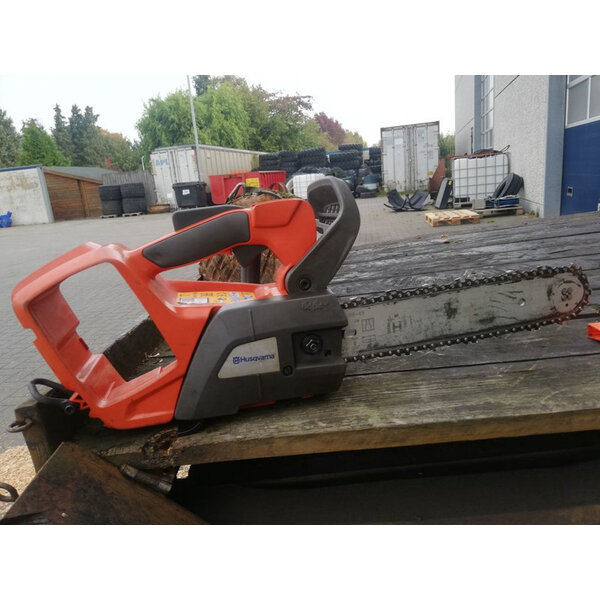 Husqvarna Husqvarna T536 LIXP 12" ACCUZAAG
