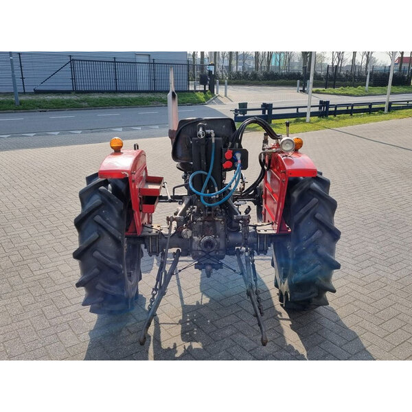 Shibaura Shibaura S1500 TRACTOR