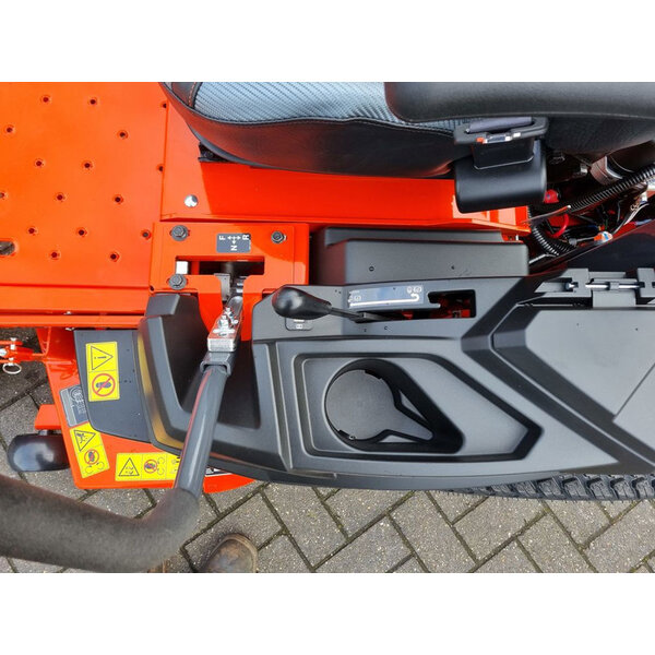Kubota Kubota Z2-481 ZEROTURN MAAIER