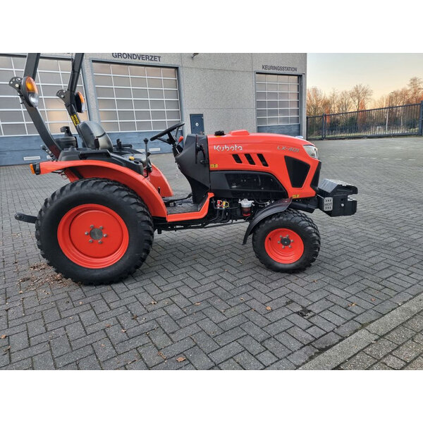 Kubota Kubota LX-401 COMPACT TREKKER