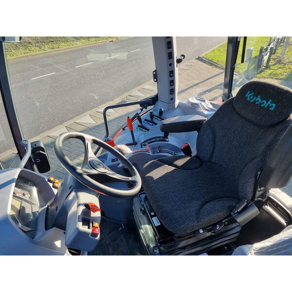 Kubota Kubota M4-073 TREKKER