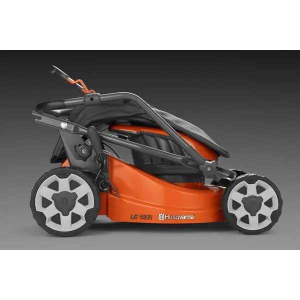 Husqvarna Husqvarna LC137i Accu Duwmaaier