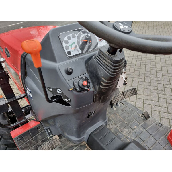 Mitsubishi Mitsubishi MT36 TRACTOR