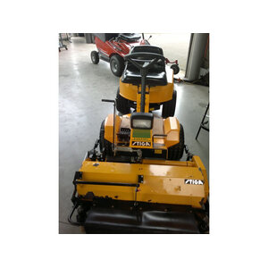 Stiga PARK 12 HST + VERTICUTEERMACHINE