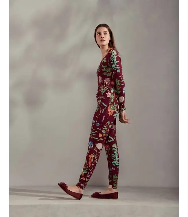 Essenza 101793-275 BURGUNDY