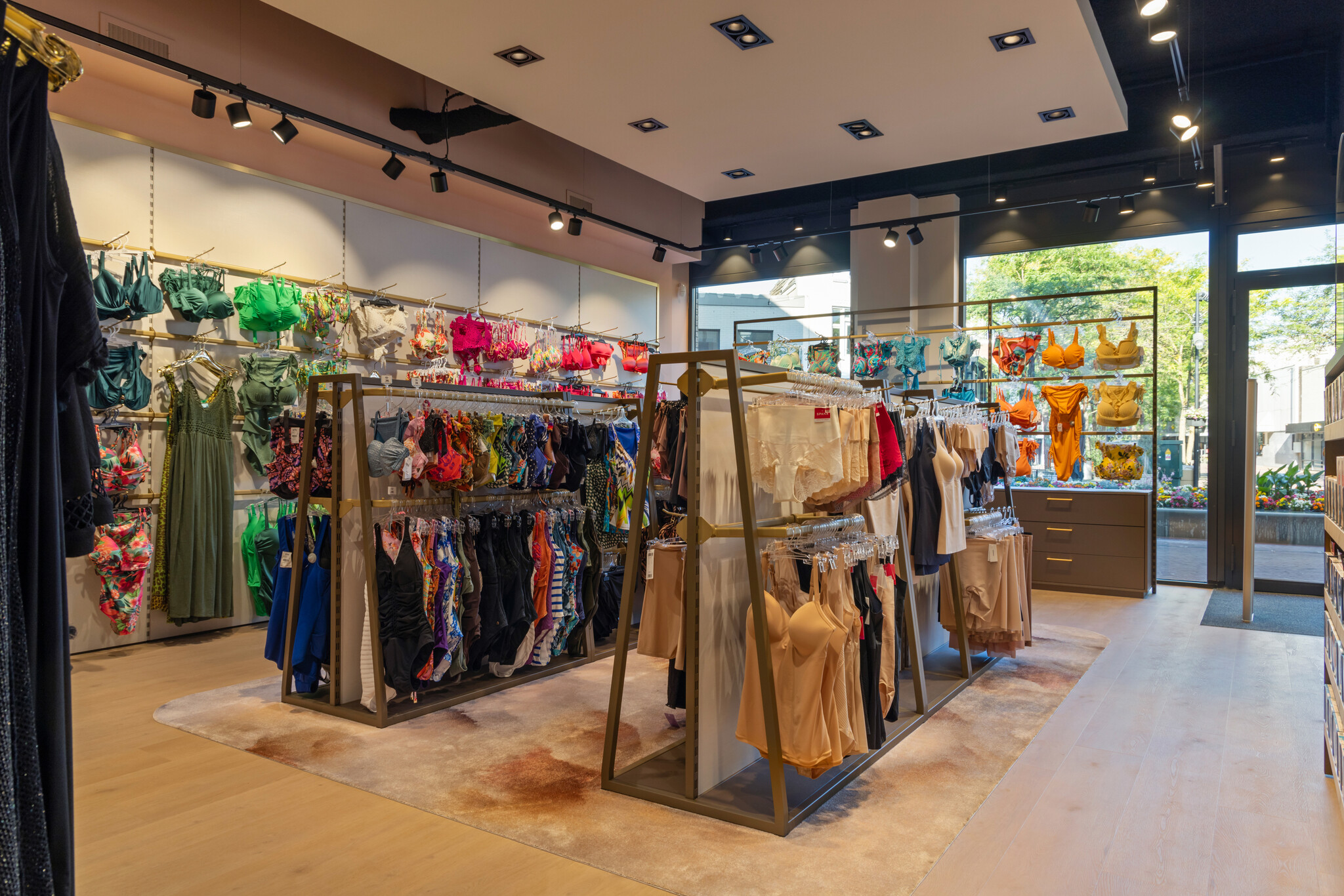 Koning bodyfashion oss ook voor luxe en exclusieve badkleding
