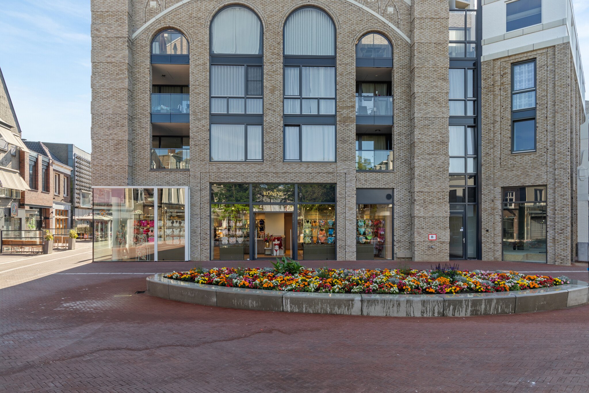 Waarom kiezen voor Koning Bodyfashion lingerie winkel in Oss