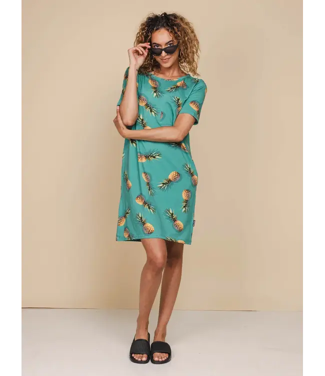 Snurk Amsterdam T-SHIRT DRESS PINEAPPLES
