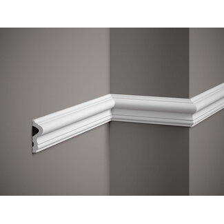 Lijst & Ornament Plint MD346 (61 x 23 mm), lengte 2 m