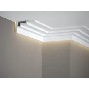 Lijst & Ornament QL025 Multi Plint (110 x 60 mm), HDPS, lengte 2 m