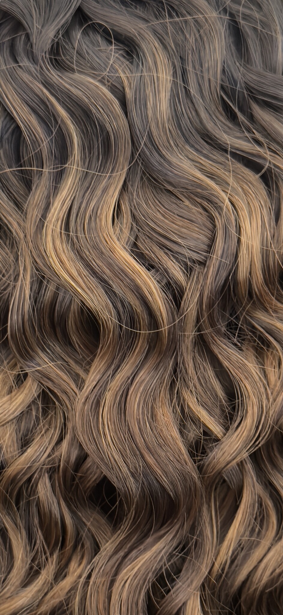 The Blended Weft Soft Curls - Dubai-1