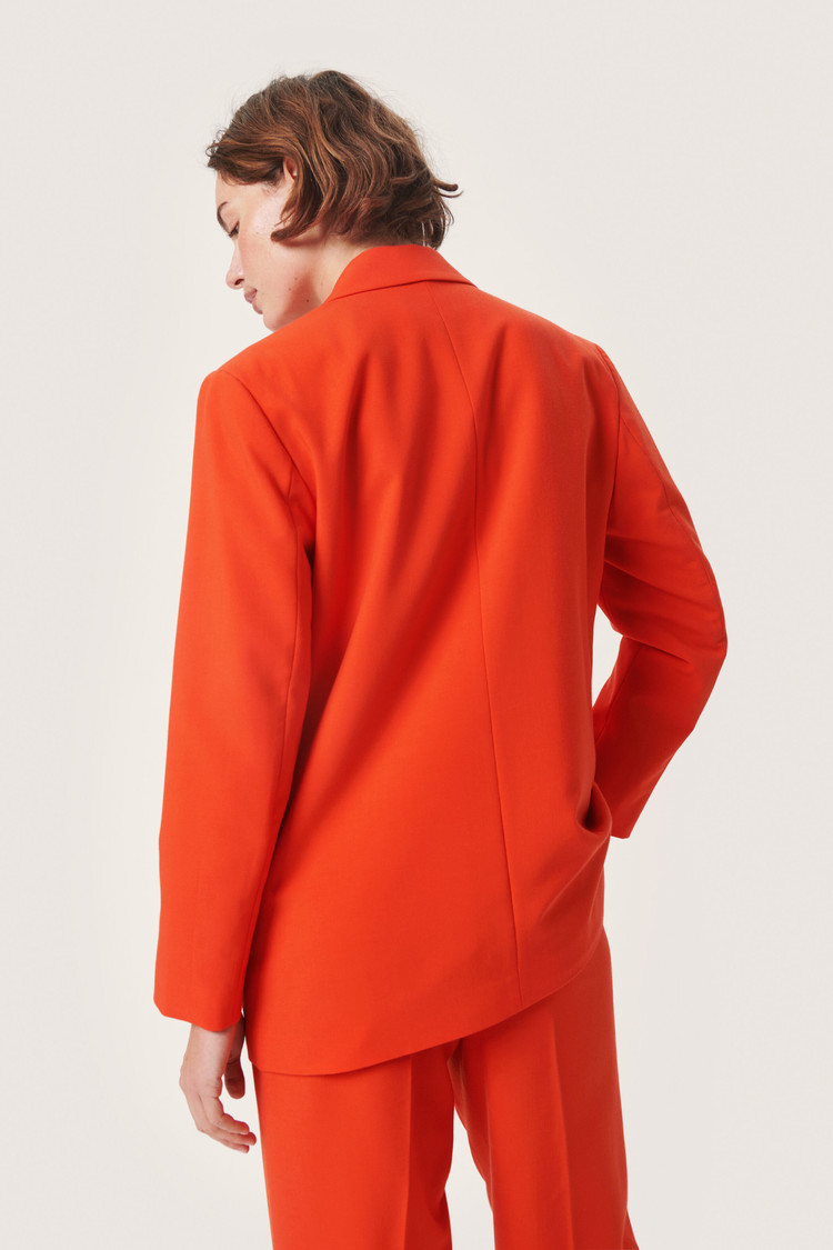 Soaked in Luxury Blazer Hunter Rood