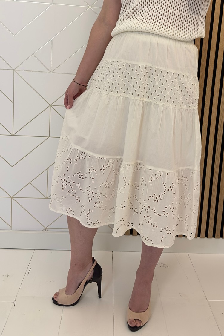 Soaked in Luxury Rok Canja Wit