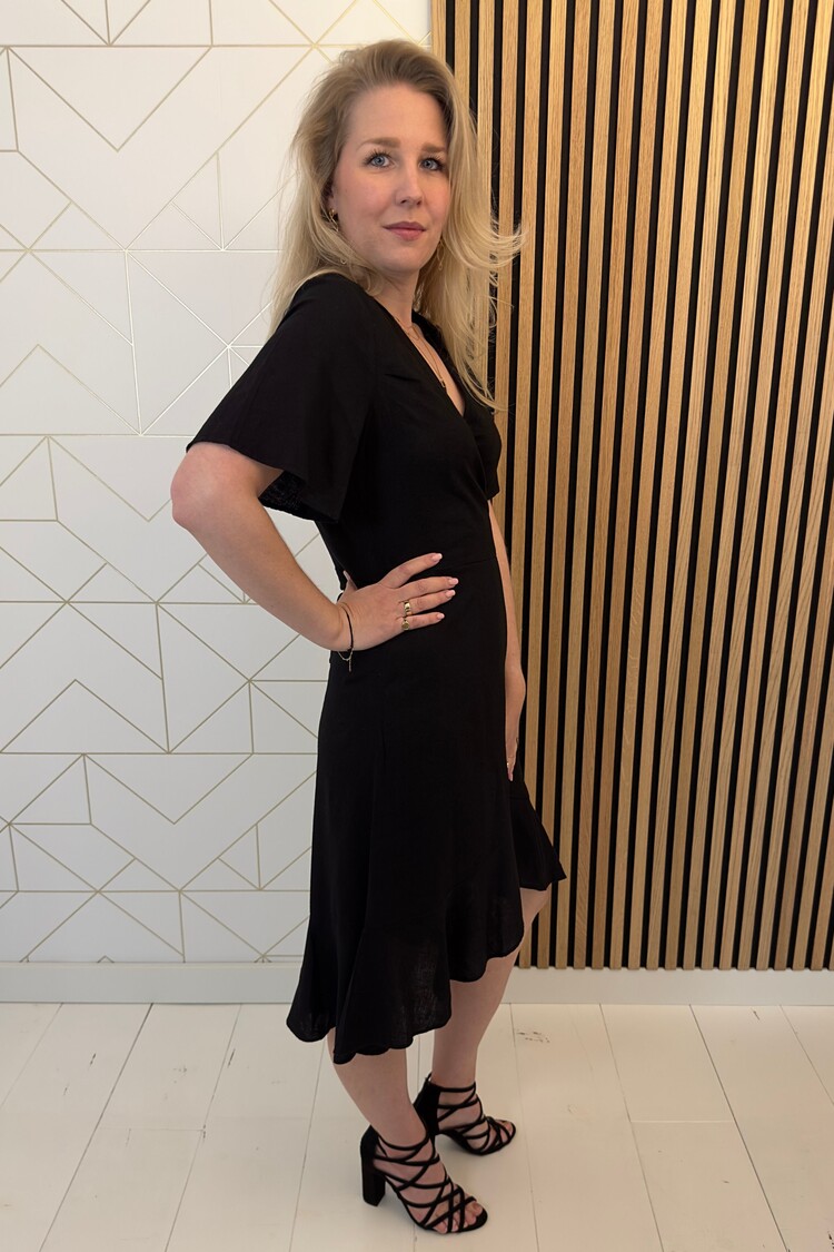 Soaked in Luxury Wikkeljurk Rosaline Zwart