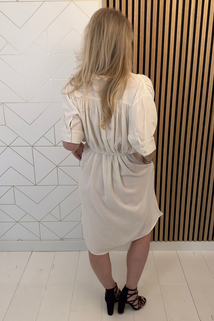 Soaked in Luxury Overhemdjurk Rosaline Wit