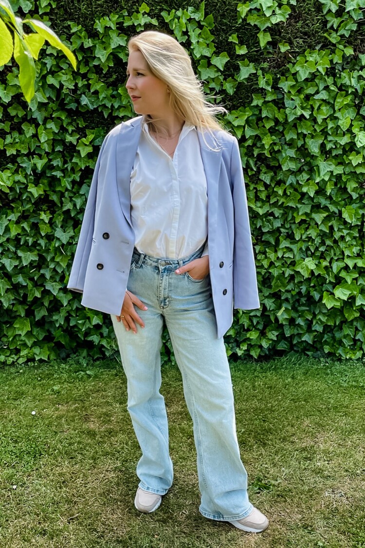 My Essential Wardrobe The Tailored Blazer lila