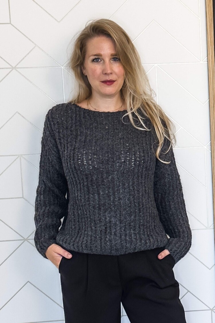 Simple Sweater Serena Grijs