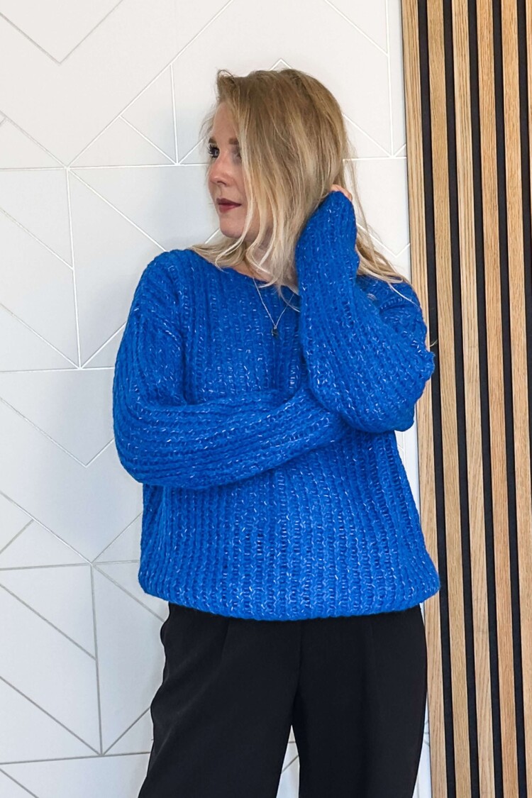 Simple Sweater Serena Blauw