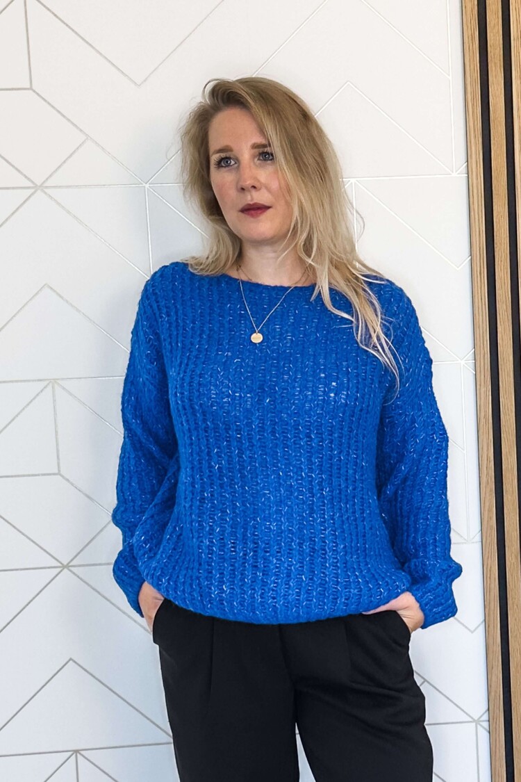 Simple Sweater Serena Blauw