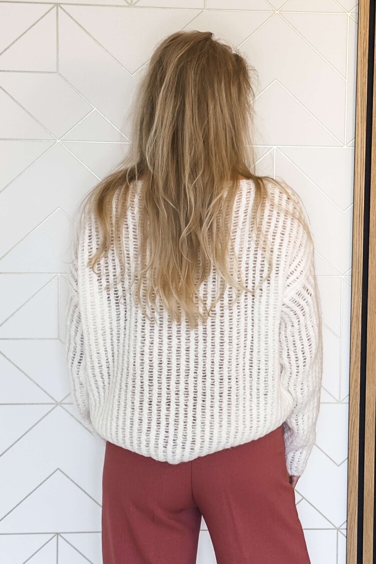Simple Sweater Serena Wit