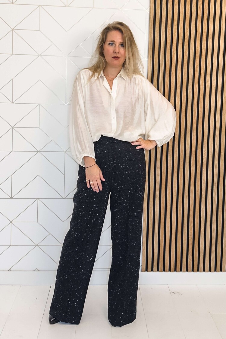 Soaked in Luxury Blouse Lilley Leodora Wit