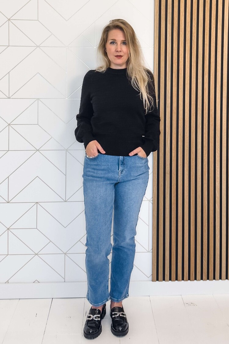 Soaked in Luxury Pullover Pipa Zwart