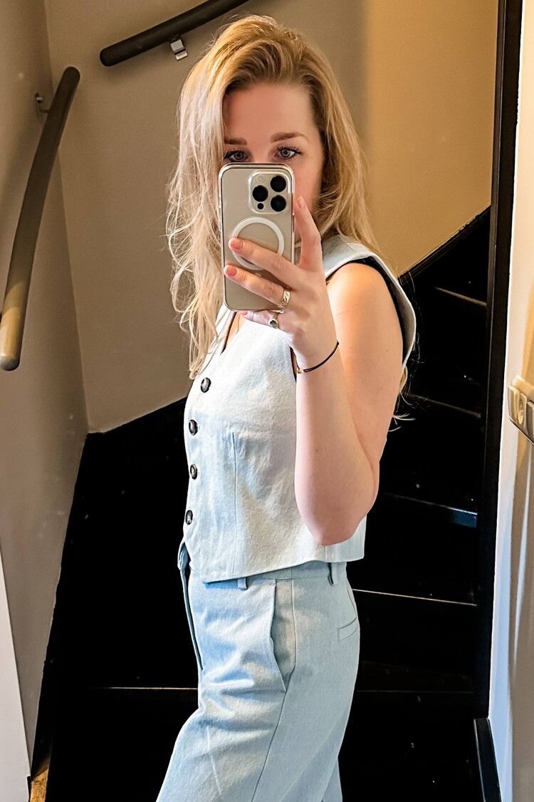 My Essential Wardrobe Gillet Winnie Lichtblauw