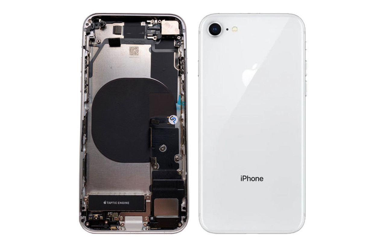 Apple iPhone 7 Back Housing incl. Small Parts - Silver -OEM Pulled Apple iPhone 7 Back Housing incl. Small Parts - Silver -OEM Pulled