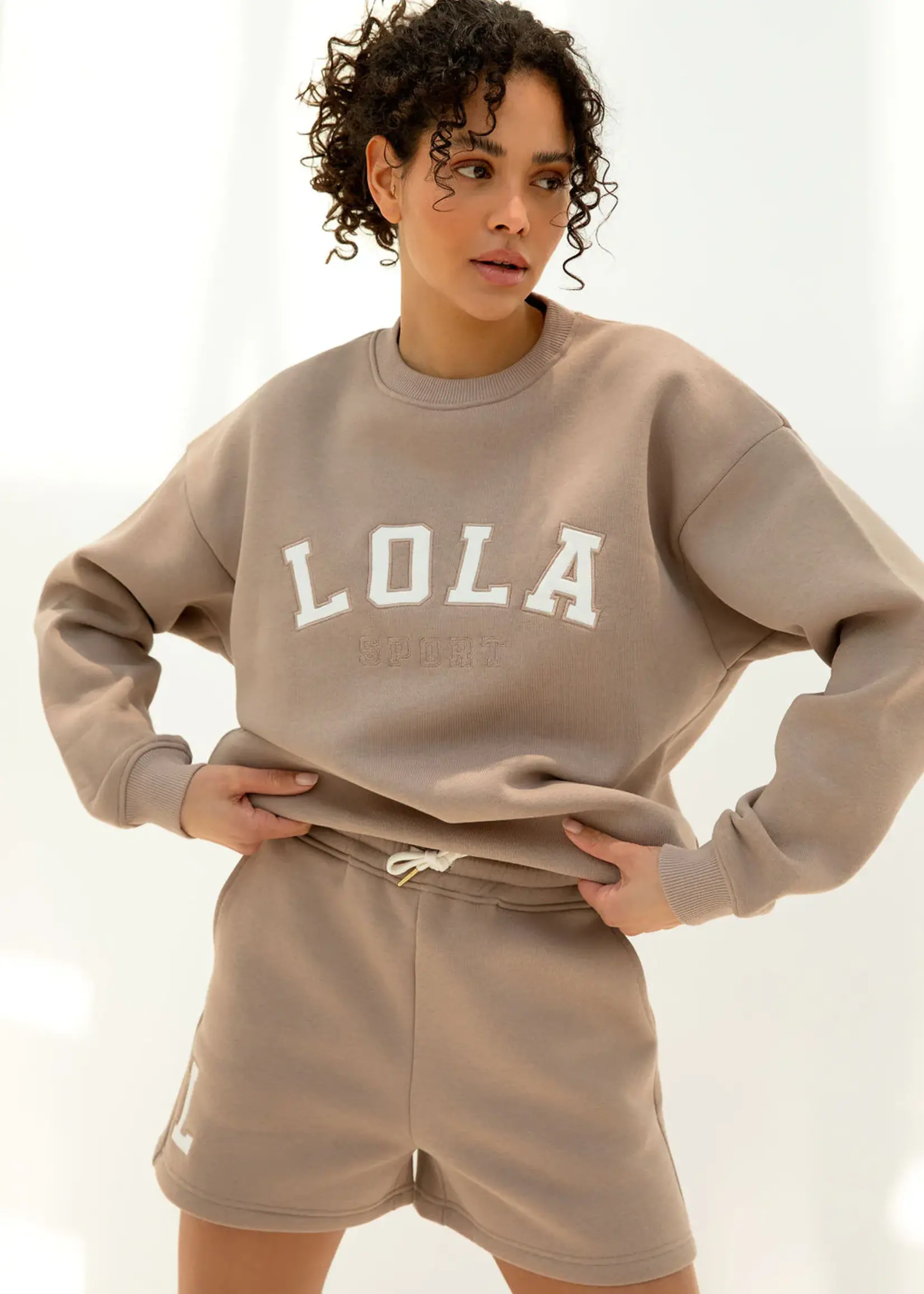 The Lola Club MILLA SWEATER - Taupe