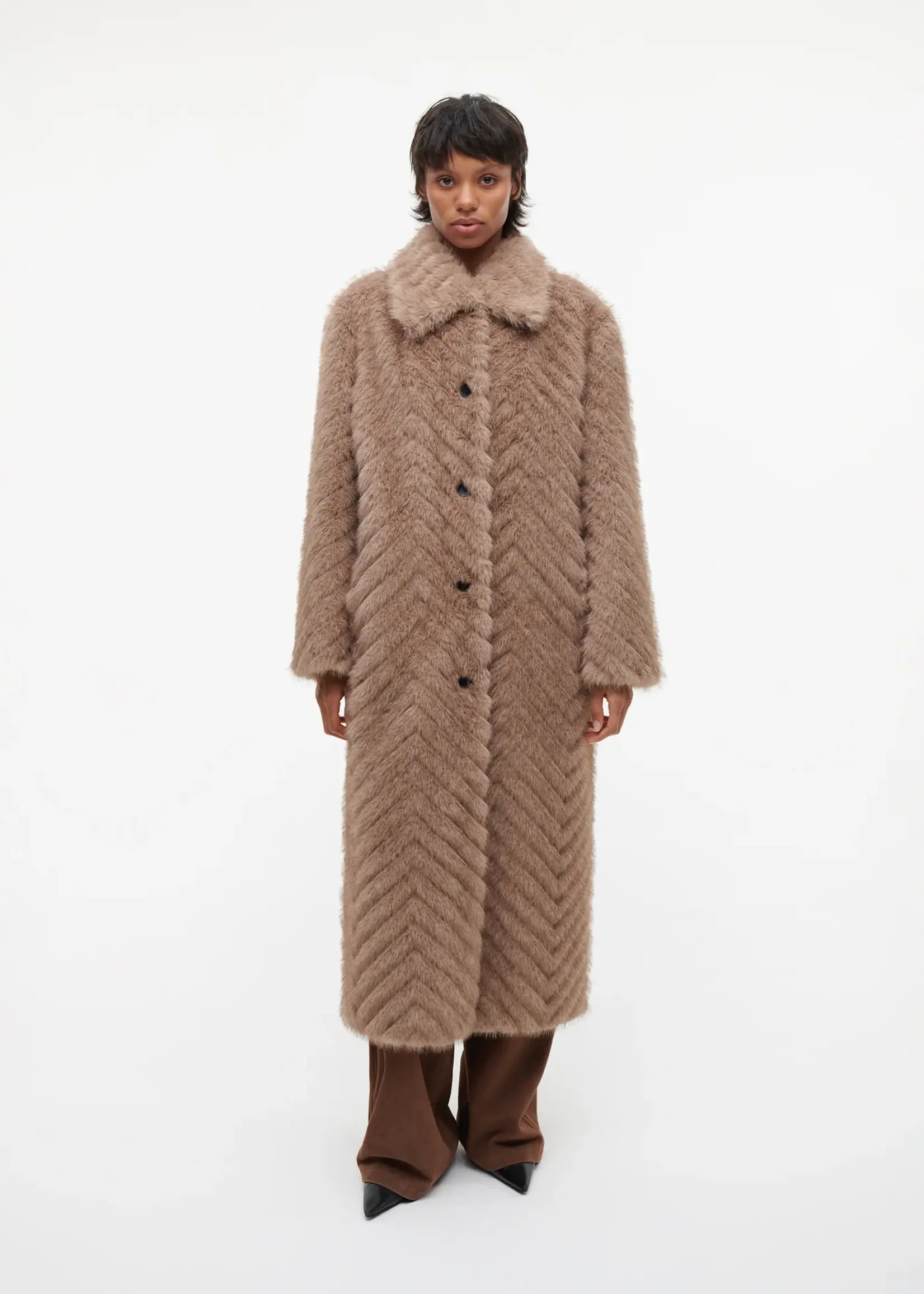 STUDIO AR SCARLET Faux Mink Zigzag - Camel