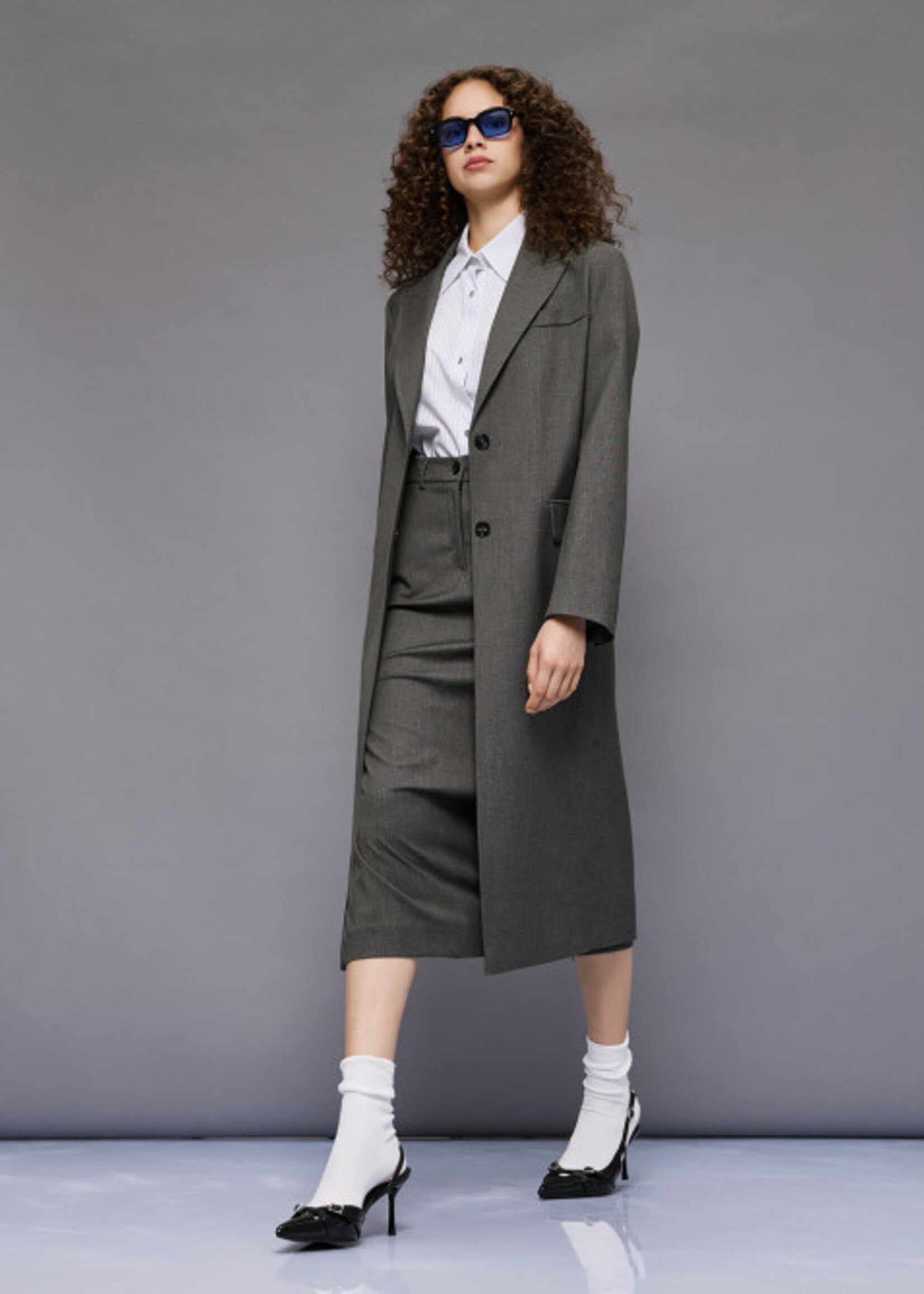 Access 549000304 - Long Coat Grey