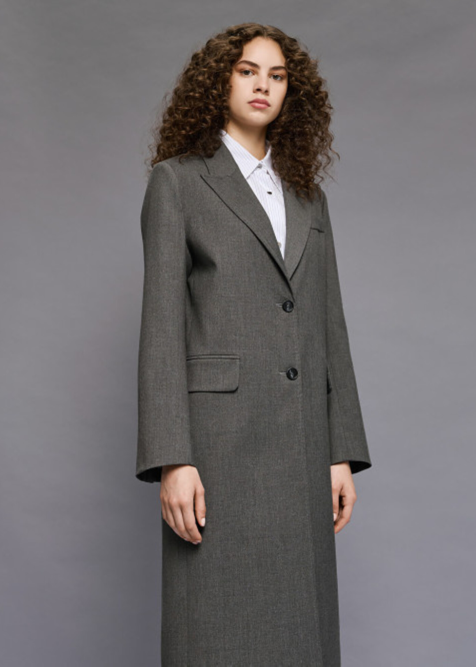 Access 549000304 - Long Coat Grey
